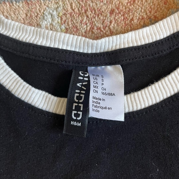 I ❤️ me baby tee - Picture 3 of 4